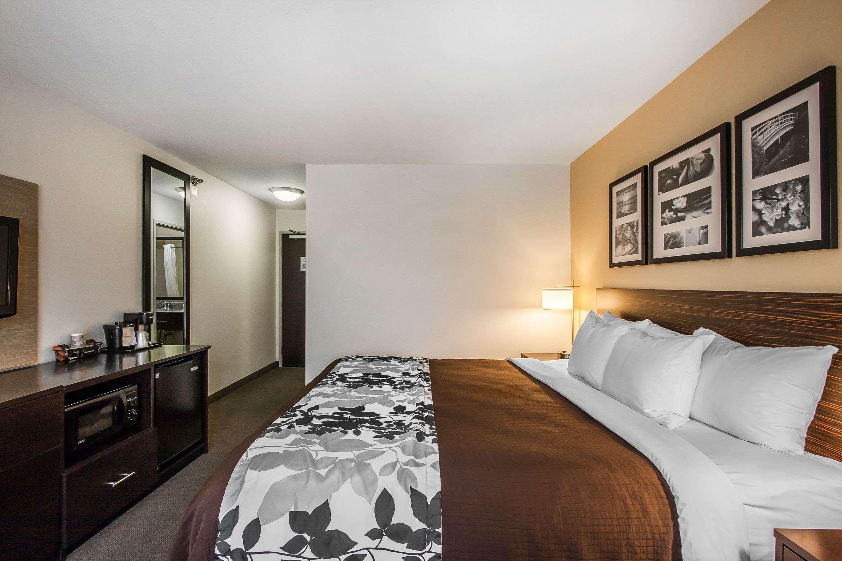 Sleep Inn & Suites Grand Forks Near Alerus Center Экстерьер фото