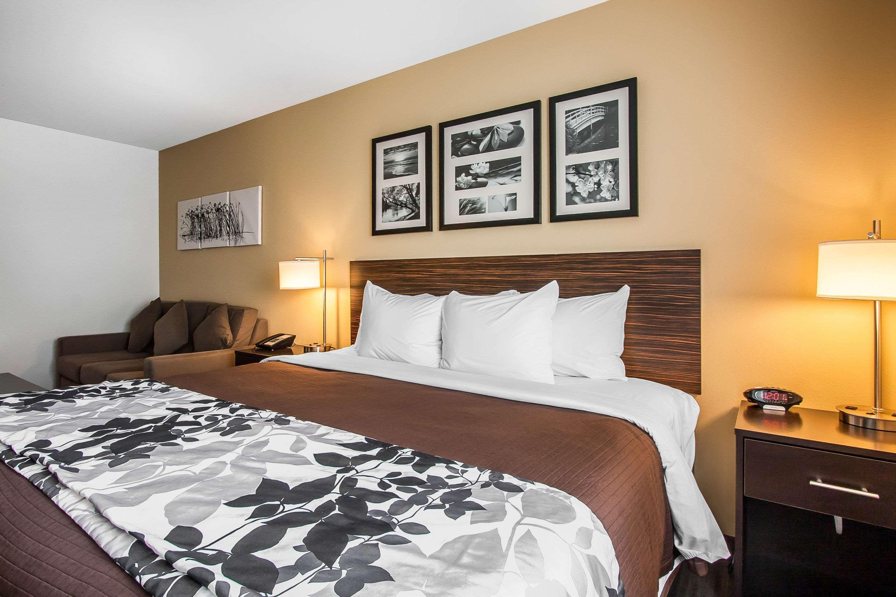 Sleep Inn & Suites Grand Forks Near Alerus Center Экстерьер фото
