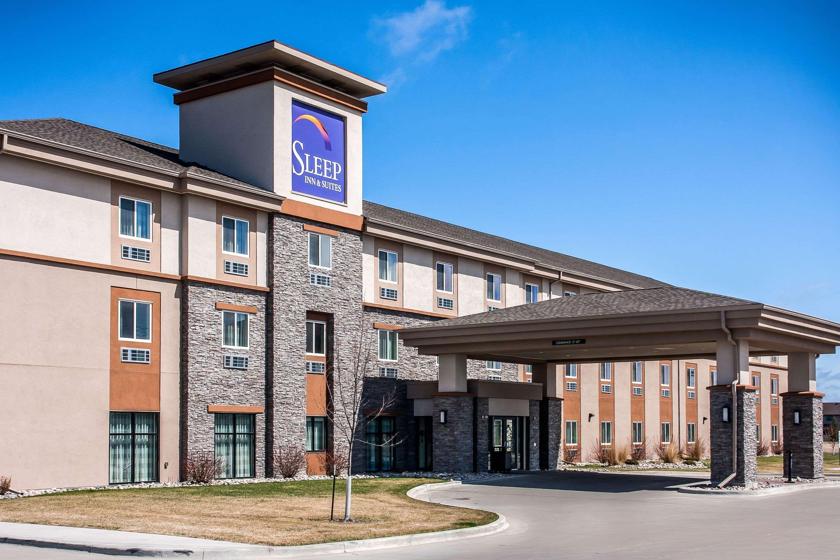 Sleep Inn & Suites Grand Forks Near Alerus Center Экстерьер фото