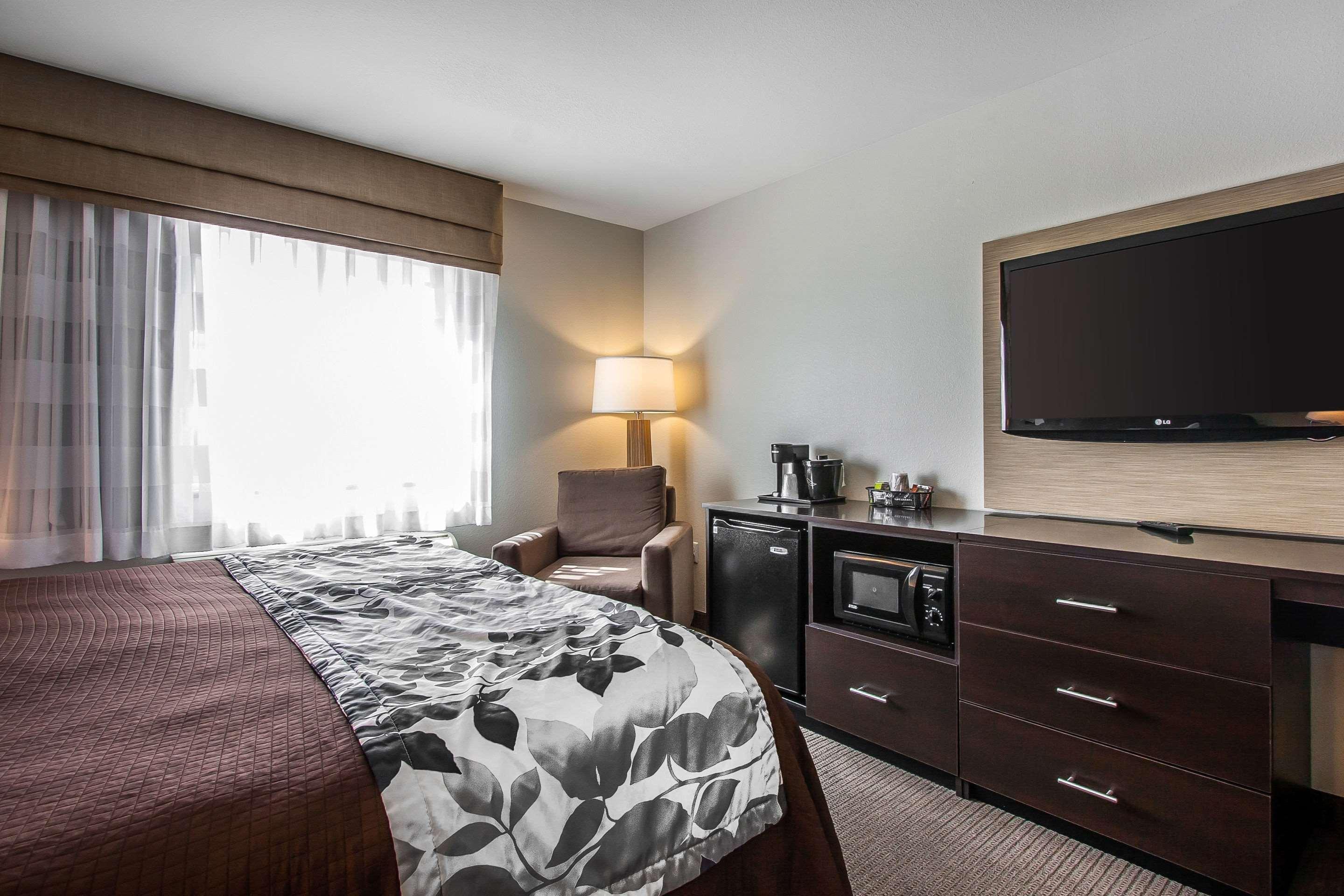 Sleep Inn & Suites Grand Forks Near Alerus Center Экстерьер фото