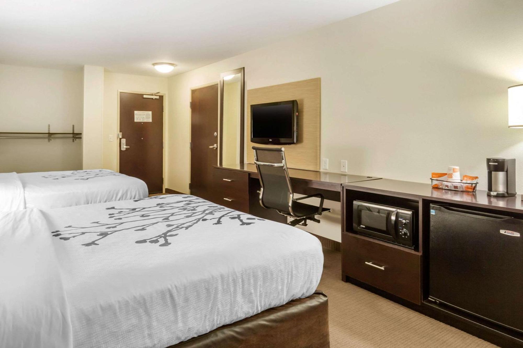 Sleep Inn & Suites Grand Forks Near Alerus Center Экстерьер фото