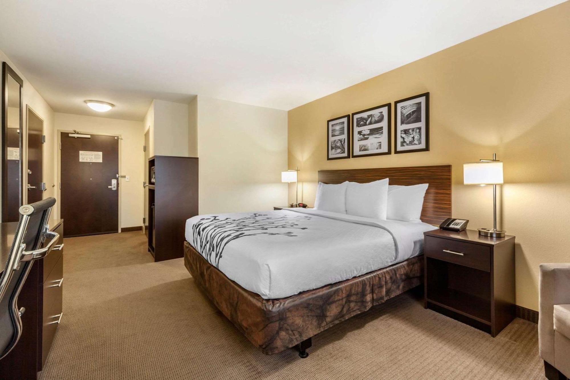 Sleep Inn & Suites Grand Forks Near Alerus Center Экстерьер фото